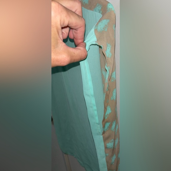 H&M Teal and Gray Hello Kitty Sleeveless Top small - Picture 6 of 8